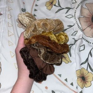 Brown Scrunchie Pack